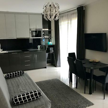 Moko Apartment Parking W Cenie 华沙 外观 照片