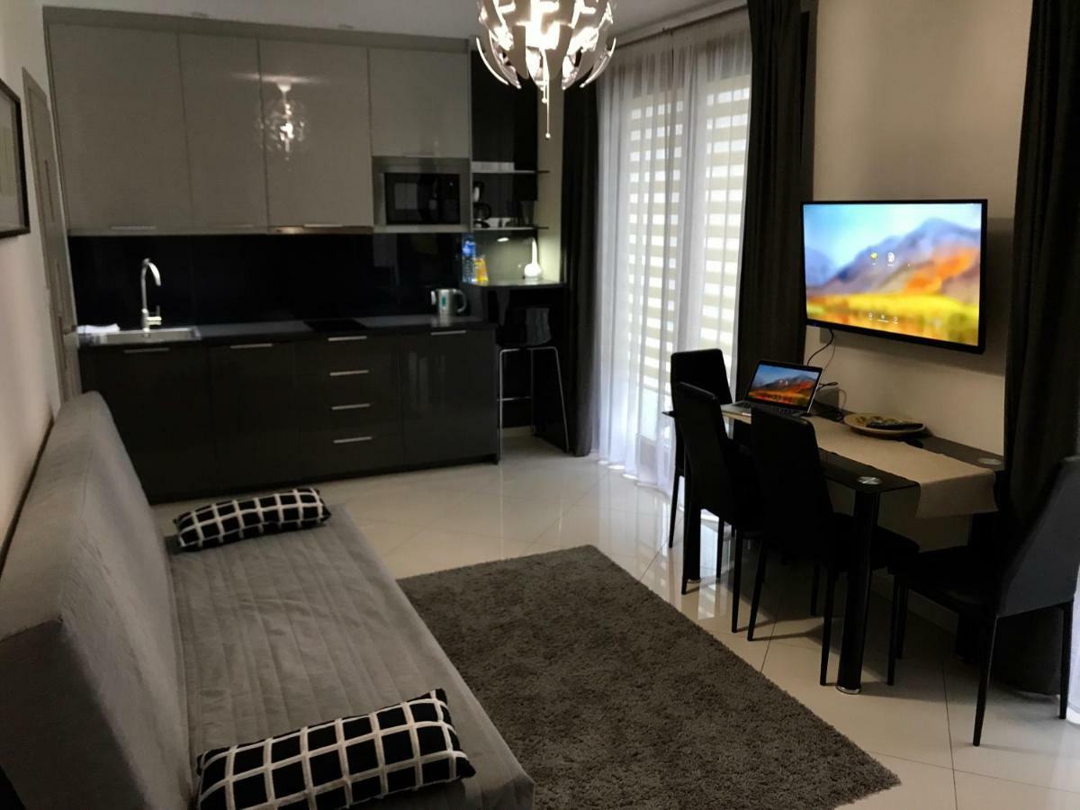 Moko Apartment Parking W Cenie 华沙 外观 照片